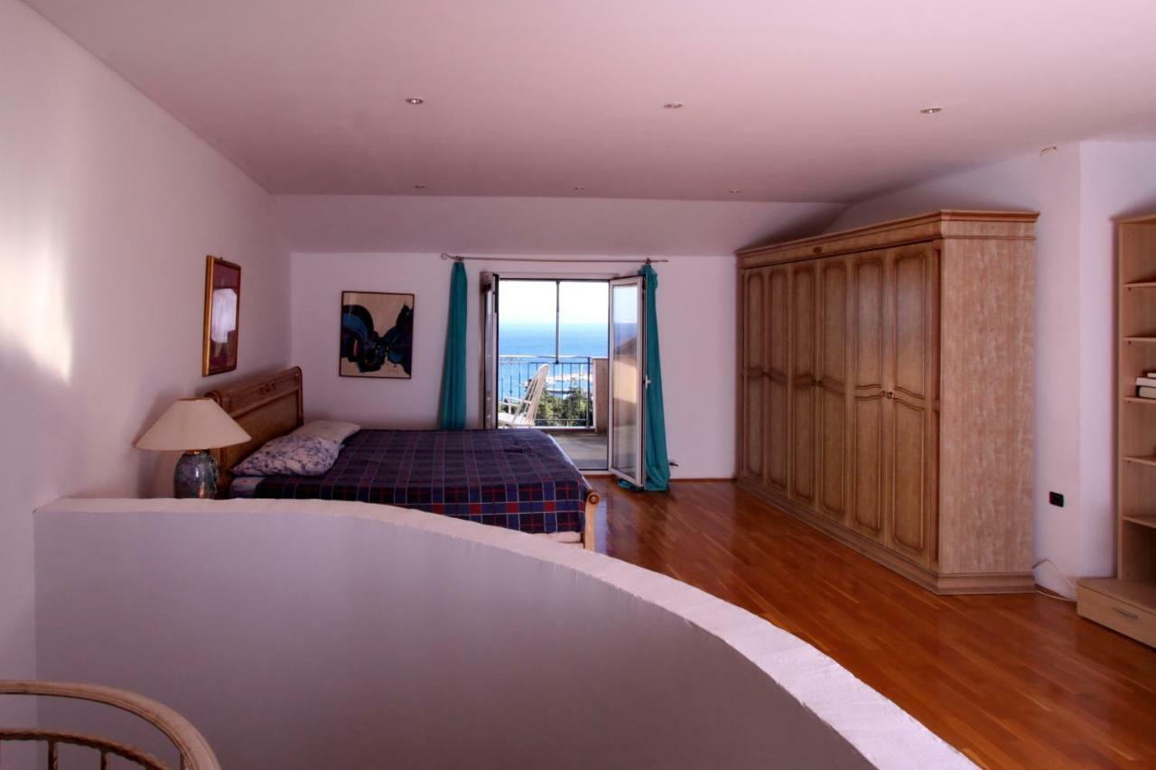 Mihaela Apartment