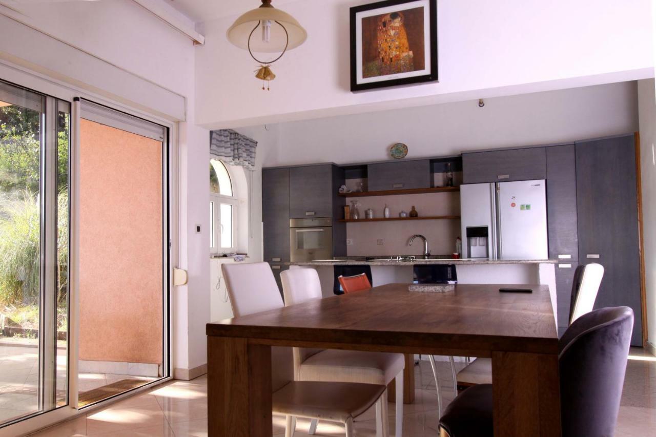 Apartment Mihaela *